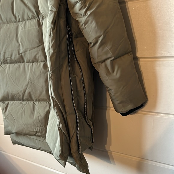 092 Universe Classics Women's Thickened Down Jacket Size XS - Picture 10 of 16